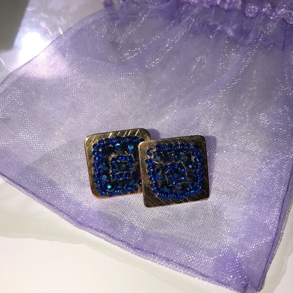 blue handmade beaded earing with gold plating